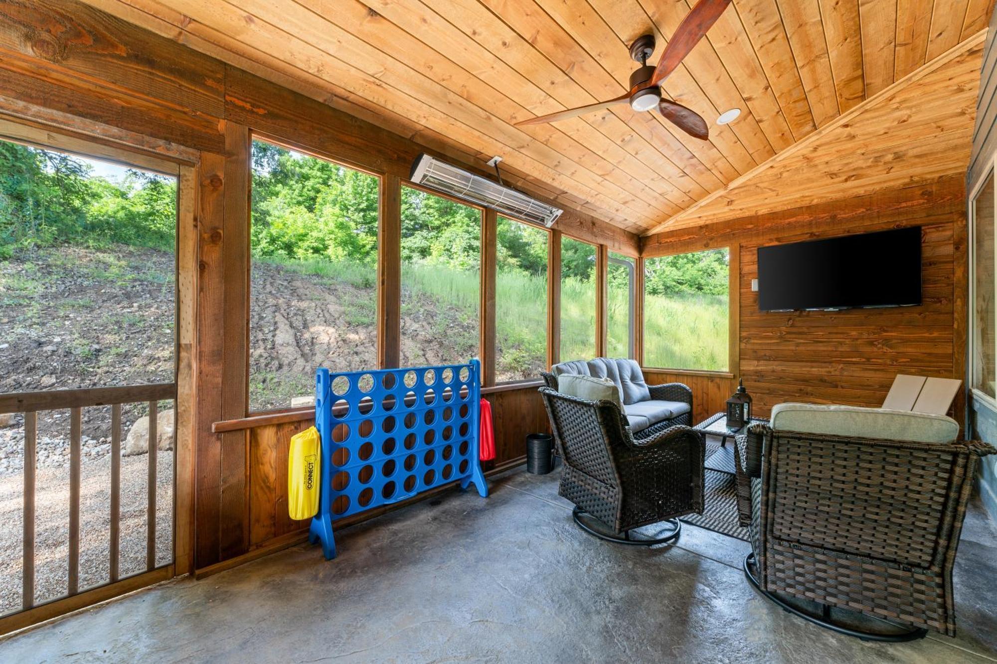 New Ozark Oasis Luxe Cabin Retreat With Hot Tub Hollister Luaran gambar