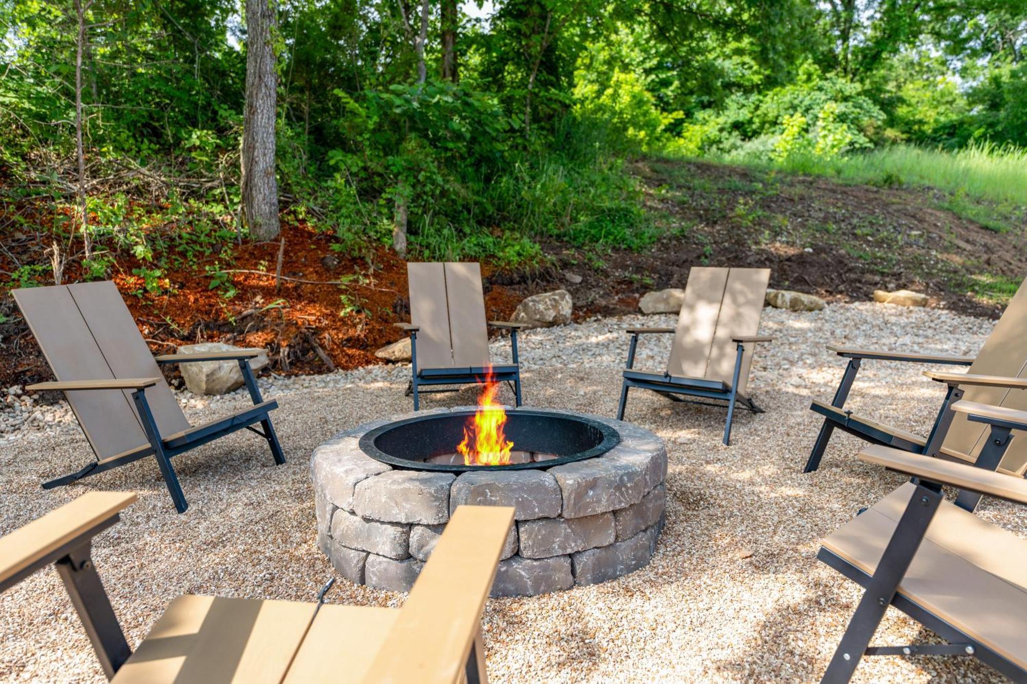 New Ozark Oasis Luxe Cabin Retreat With Hot Tub Hollister Luaran gambar