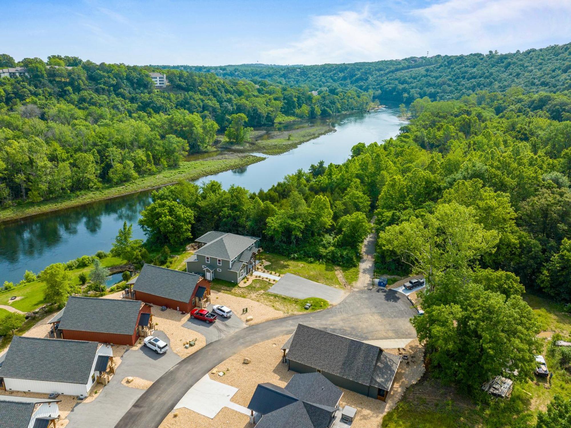 New Ozark Oasis Luxe Cabin Retreat With Hot Tub Hollister Luaran gambar